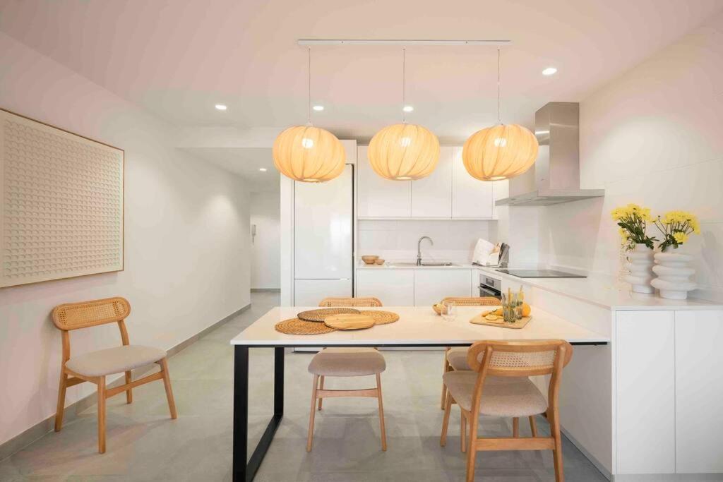 Almunecar Seawiews Deluxe Sinesedesignhomes Εξωτερικό φωτογραφία
